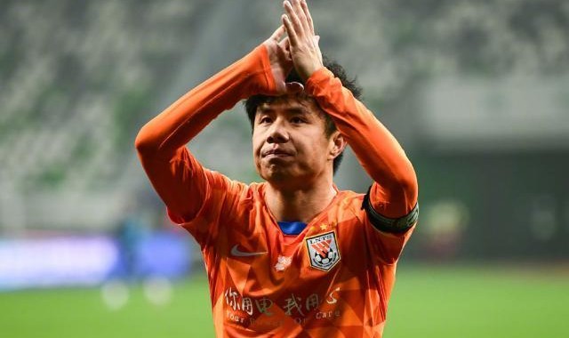 APP下载-山东泰山官宣蒿俊闵转会武汉 自由身零转会费加盟