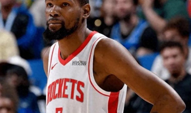 APP下载-三分32中17！感谢杜兰特帮助，谢泼德动情发声，这番话他憋了一年