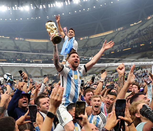 1671410943356031353.jpg FkSM5J5XkAMamCc (1)_副本.jpg